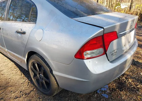 2010 Honda Civic Vp z USA, uszkodzony, nr VIN 2HGFA1F37AH549286